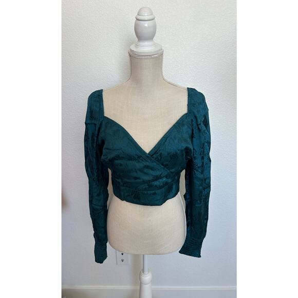 Band of the Free Camille Floral Satin Tie Back Crop Top in Teal - M - Picture 2 of 6